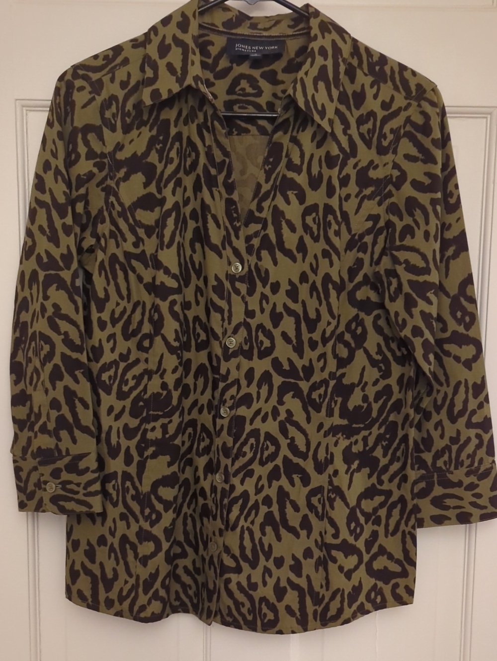 Jones New York Olive Green Leopard Print Button-Up Blouse Or Jacket